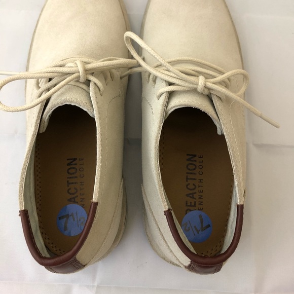 KENNETH COLE DESERT SUN SUEDE CHUKKA BOOTS - Picture 5 of 7